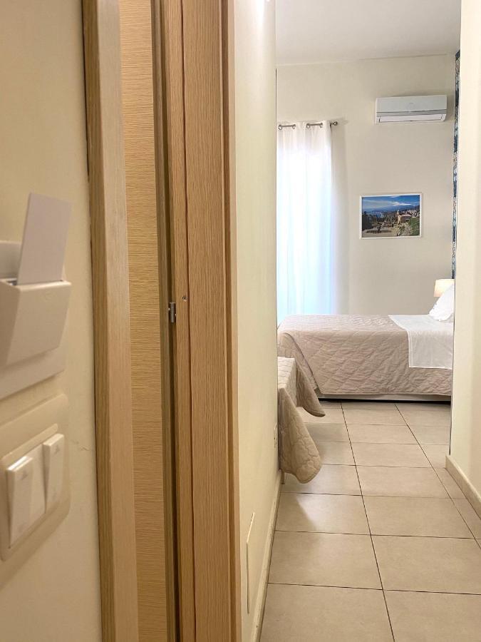 Nina B&B Giardini Naxos Εξωτερικό φωτογραφία